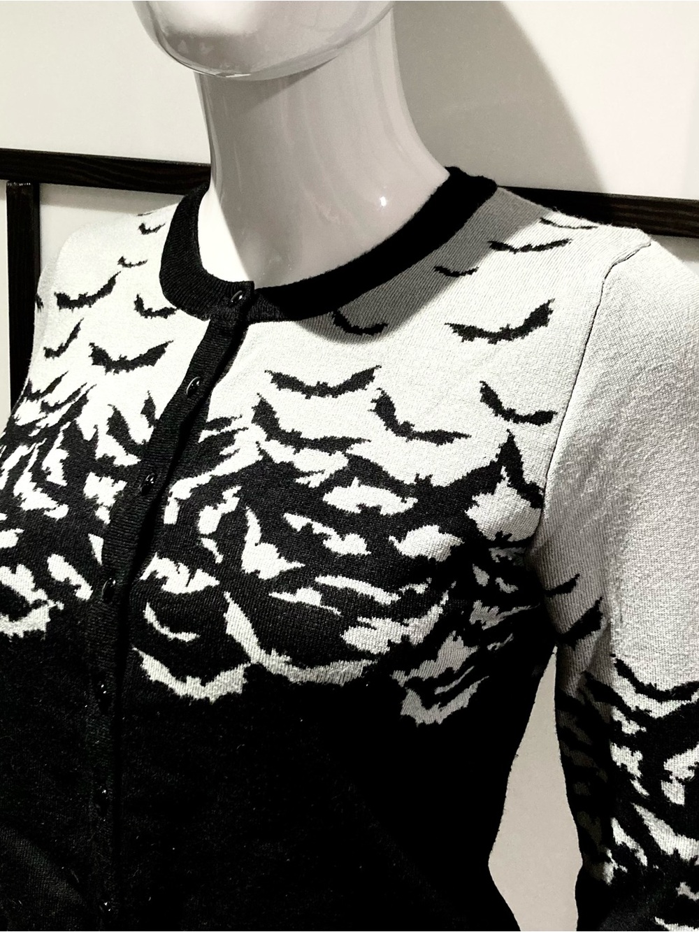 Too Fast Black and Grey Long-Sleeve Bat Motif Cardigan - Picture 4 of 10